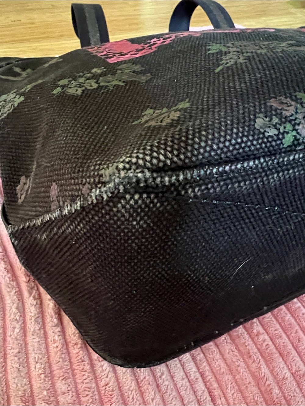 Coach x Jason Naylor LOVE Tote - Picture 8 of 16